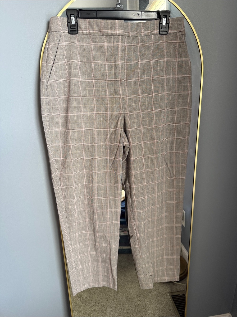 Express Women’s Gray Plaid Ankle Pants with Pink Windowpane